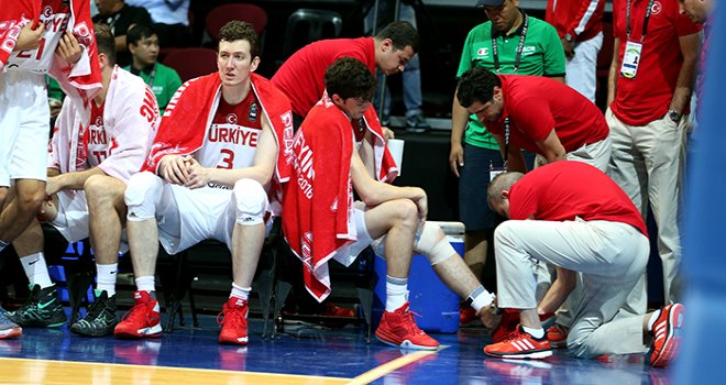 Cedi Osman'ın durumu tedaviye göre belli olacak