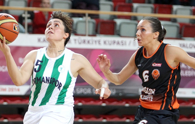 Çekişmeli maçı Orman Gençlik kazandı