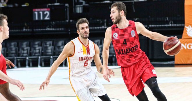 Çekişmeli maçın galibi Gaziantep