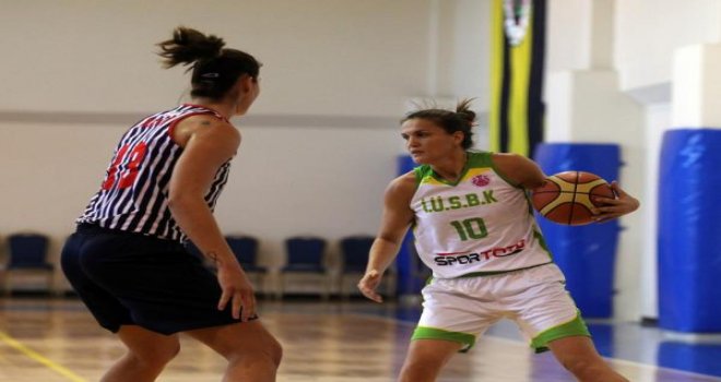 Çekişmeli maçın galibi İstanbul Üniversitesi