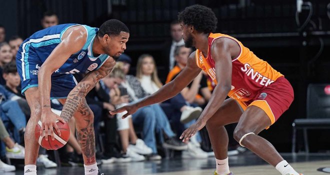 Çekişmeli maçın galibi Türk Telekom