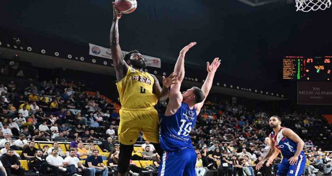 Çekişmeli maçın kazananı Büyükçekmece