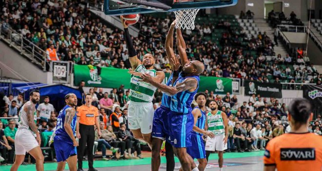 Çekişmeli maçta kazanan Bursaspor