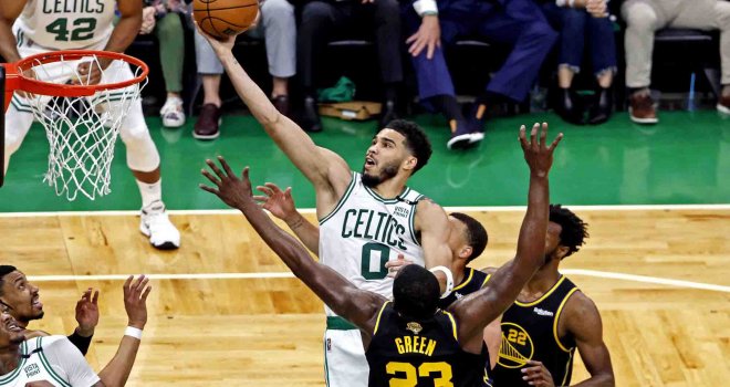 Celtics seride 2-1 öne geçti