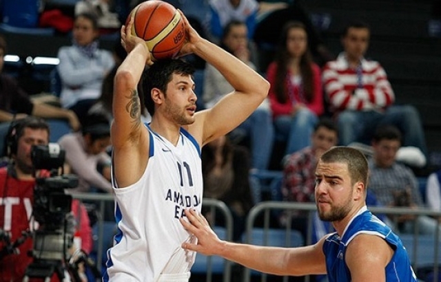 Cenk Akyol Beşiktaş'ta...