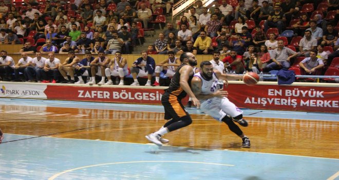 Cevher Özer'e ceza...