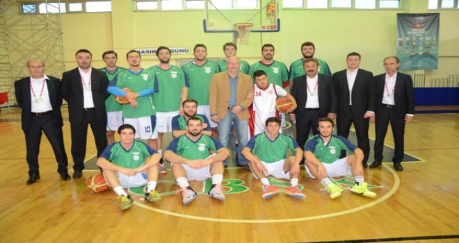 Çorlu Belediyespor lige galibiyetle başladı