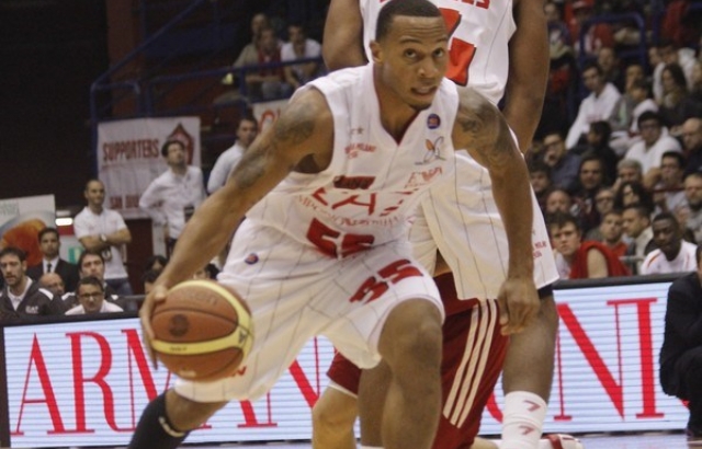 CURTIS JERRELLS UNICS KAZAN'DA