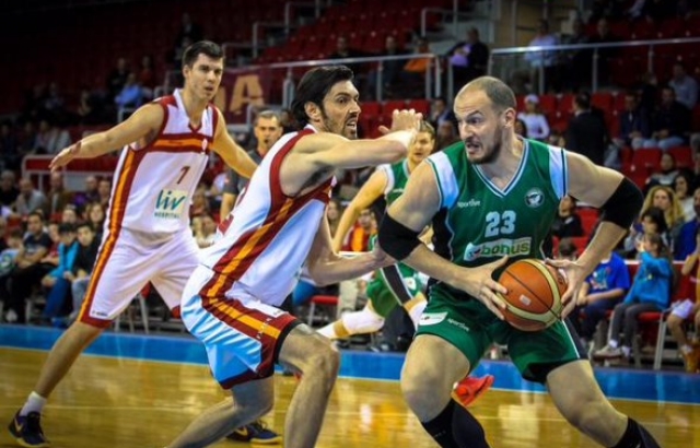 Daçka'dan Galatasaray'a 15 fark