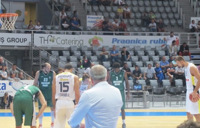 Daçka'yı yenen Fenerbahçe finalde