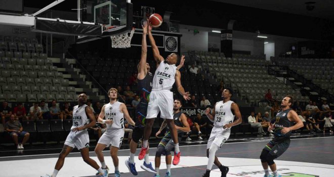 Darüşşafaka, Aliağa'yı geçti