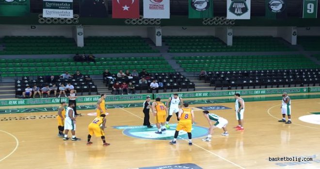 Darüşşafaka Doğuş, İstanbul Büyükşehir'i farklı yendi