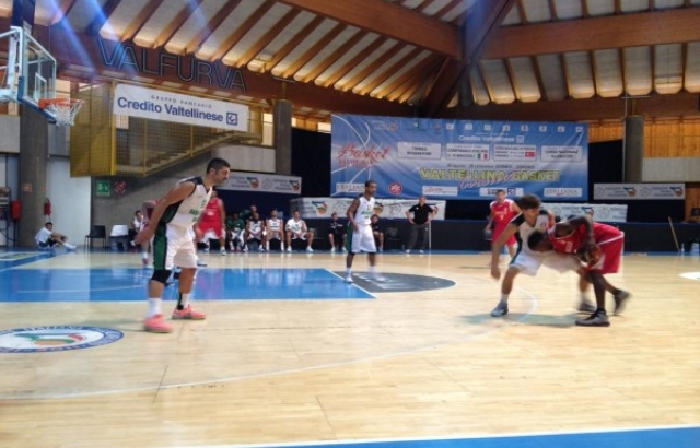 Darüşşafaka Doğuş kazanmayı sürdürüyor