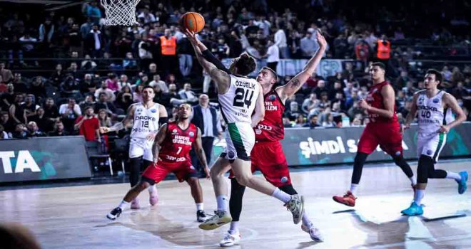 Darüşşafaka farklı mağlup