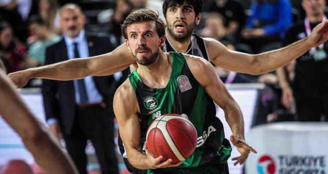 Darüşşafaka uzatmada kazandı