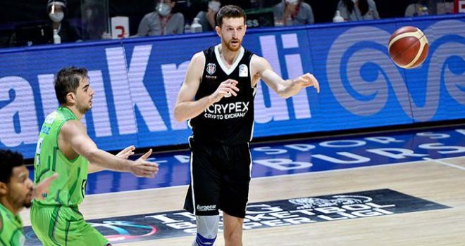 Darüşşafaka'dan iki transfer