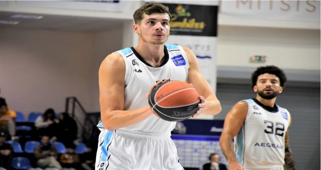 Darüşşafaka'dan uzun takviyesi