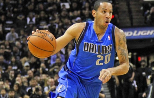 DAVIN HARRIS DALLAS'TA KALDI