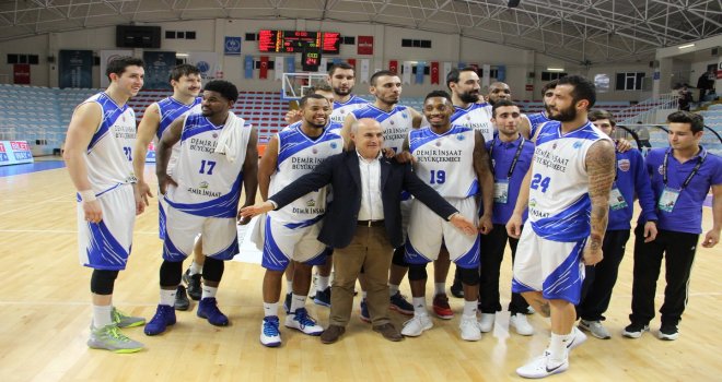 Demir İnşaat Büyükçekmece Bulgaristan deplasmanında