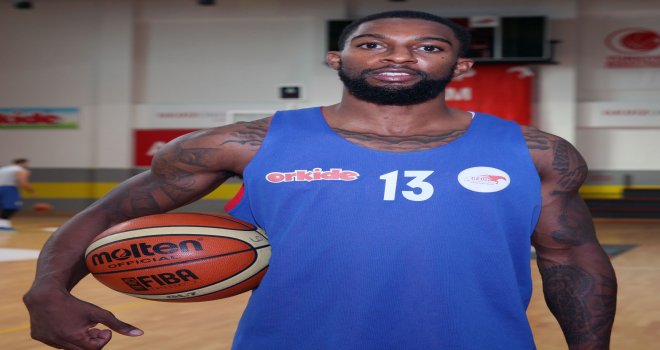 Demontez Stitt vefat etti