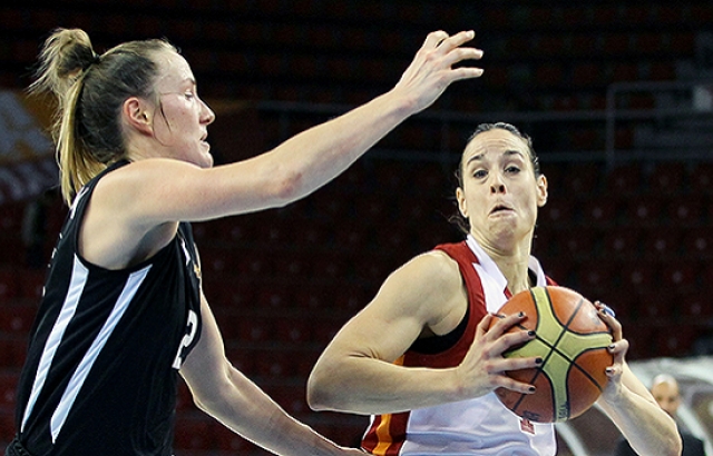 Derbide forma krizi yaşandı, Galatasaray kazandı...