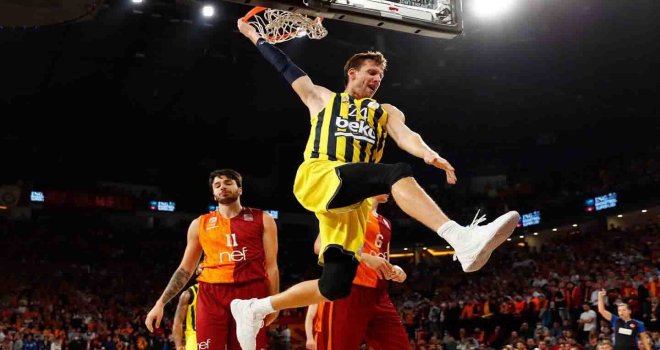 Derbide gülen taraf Fenerbahçe Beko