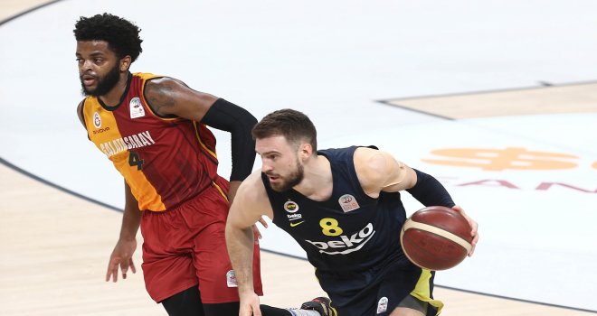Derbide kazanan Fenerbahçe Beko