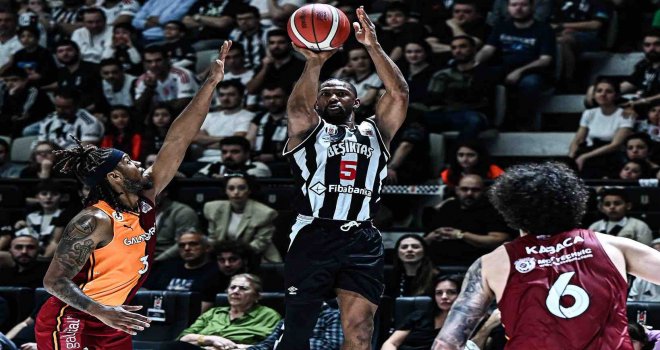 Derbinin galibi Beşiktaş