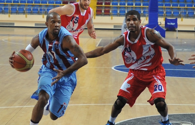 Dobie resmen Mersin Büyükşehir'de