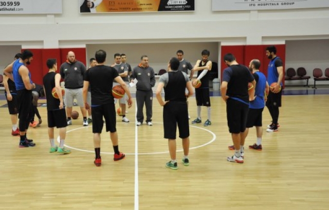 Doğan Deniz: Play-Off yolunda önemli bir maça çıkacağız