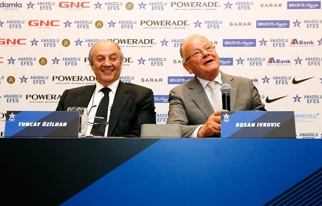 DUSAN IVKOVIC ANADOLU EFES'TE...