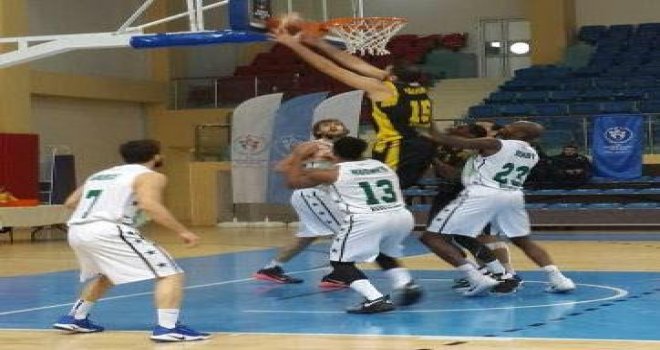 Düzce Belediyespor, İstanbulspor'u devirdi