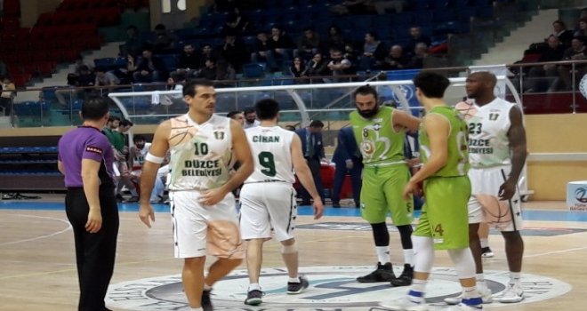 Düzce Belediyespor'dan Muğla Orman'a 32 fark