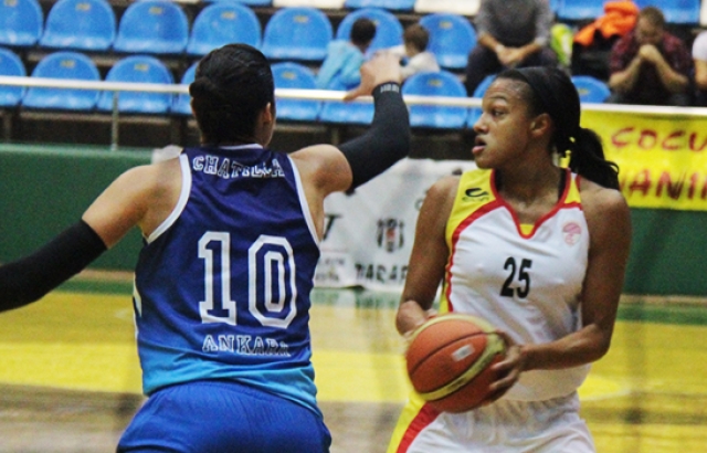 Edirne Belediyesi Edirnespor 3 yabancısıyla yollarını ayırdı