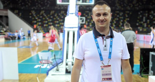 Edirne Belediyesi Edirnespor Hakan Acer ile yollarını ayırdı!..