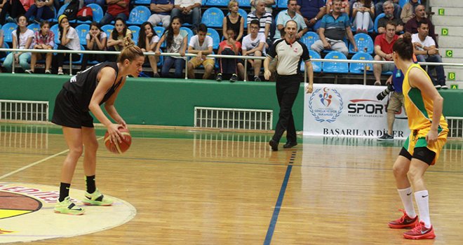 Edirne Belediyesi Edirnespor, İstanbul Üniversitesi'ni geçti