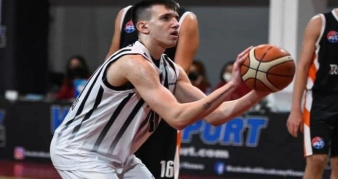 Efe Tahmaz Beşiktaş'ta