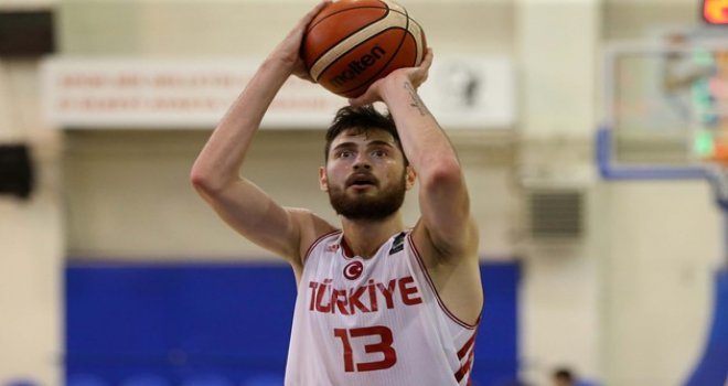 Egehan Arna: A Milli Takım aday kadrosunda yer almak büyük tecrübe olacak