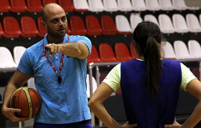 Ekin Baş Hatay Büyükşehir Belediyespor'da