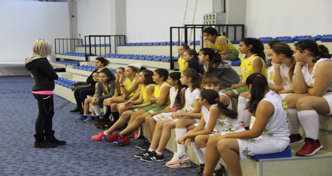 Ekiz Yumurta Foça seneye yeniden lige katılacak