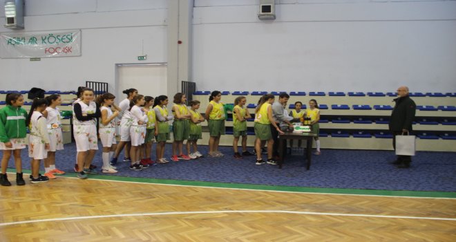 Ekiz Yumurta Foça yeni yılı Hamdi Ekiz ile birlikte kutladı