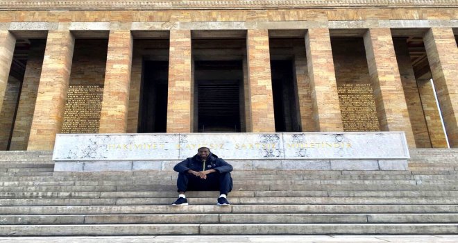 Ekpe Udoh'tan Anıtkabir'e ziyaret