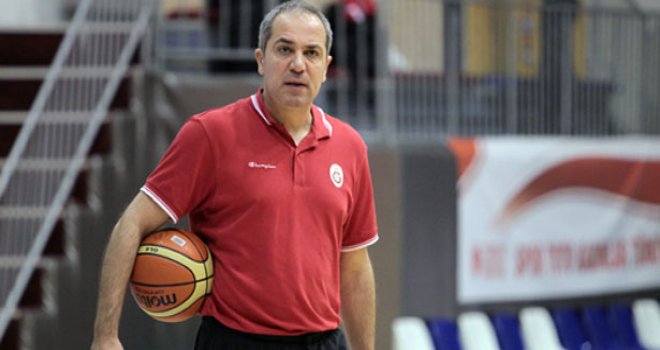 Ekrem Memnun: ''Oyunu oturtmada sıkıntılarımız var''