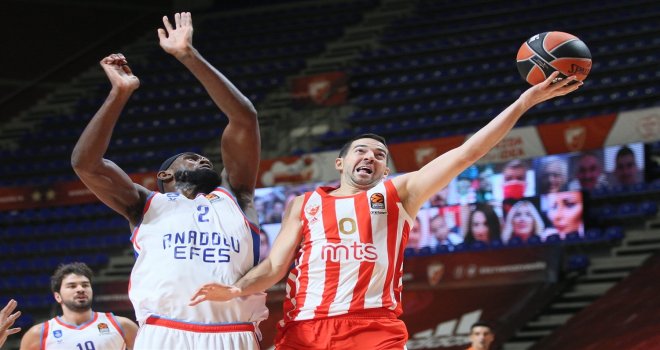 Eksik Anadolu Efes, Kızılyıldız'dan galibiyet çıkardı