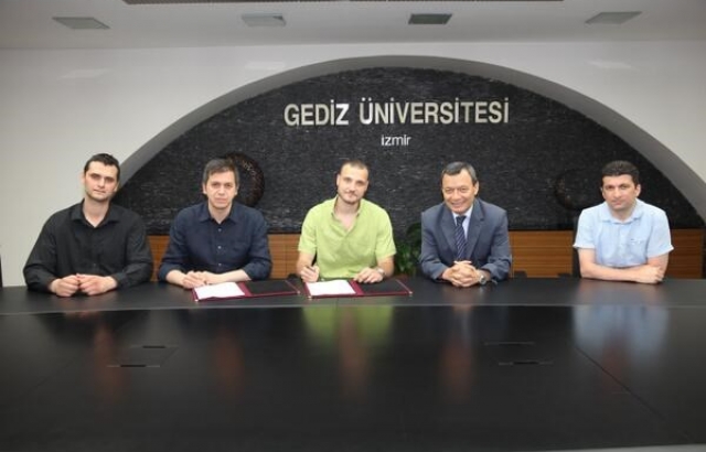 EMRE ÖZPULAT GEDİZ ÜNİVERSİTESİ'NDE