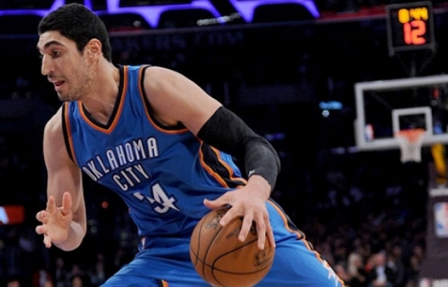 Enes Kanter Oklahoma City Thunder'da kaldı
