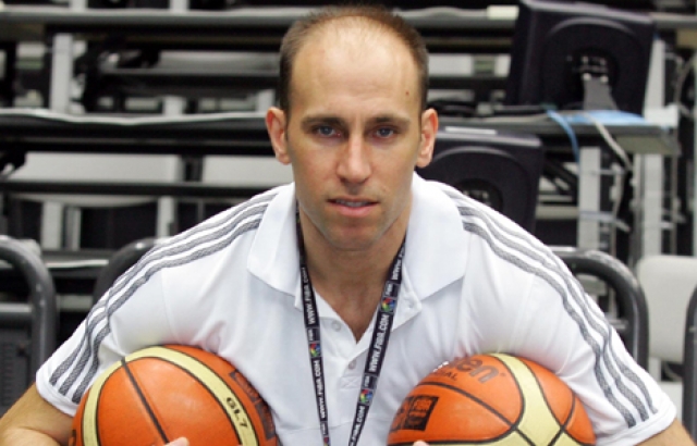 Erdenay: Fenerbahçeli ve Galatasaraylılar iyi arkadaş