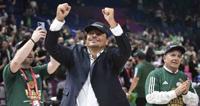 Ergin Ataman'dan 3 yıllık yeni imza