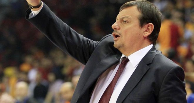 Ergin Ataman'dan takımına: ''100 üzerinden 100 aldınız''
