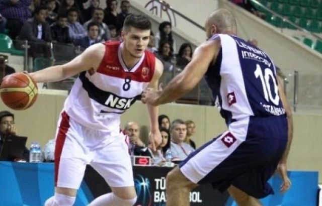 Eskişehir Basket ilk galibiyetini İstanbul Büyükşehir'den aldı